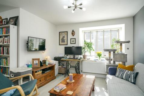 Lounge/Kitchen/Dining Room