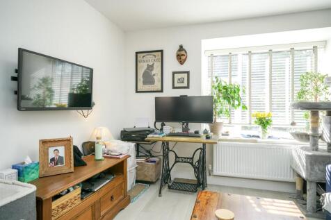 Lounge/Kitchen/Dining Room