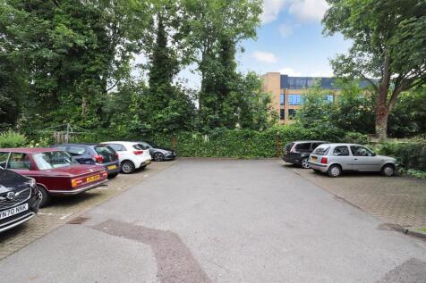 9002160-47338-132700596275419188-b14e5d25-7ec9-9a1