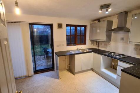 FItted Kitchen / Diner