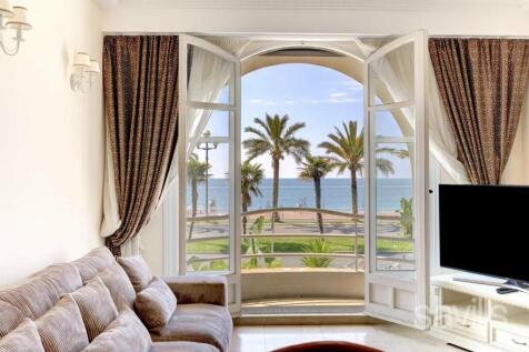 For sale apartment in Nice Promenade des Anglais 