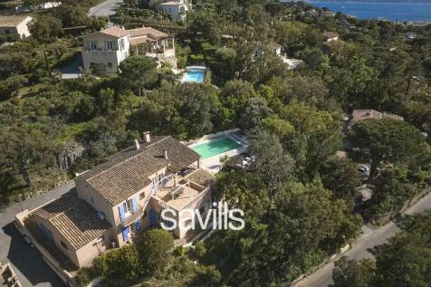 Villa with swimming pool, unobstructed view in Sai
