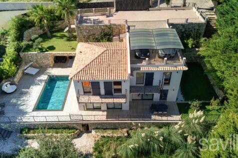 For sale villa in Cagnes-sur-Mer 
