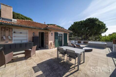 Villa for sale with pool and Jaccuzi Cap d&#39;Antibes