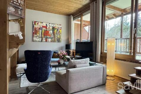 Bright living room Courchevel Moriond