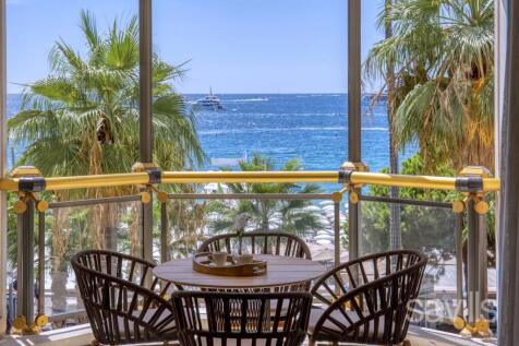 41 CROISETTE CANNES IMMO SAVILLS
