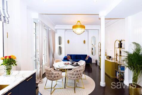 Reception room with dining area 