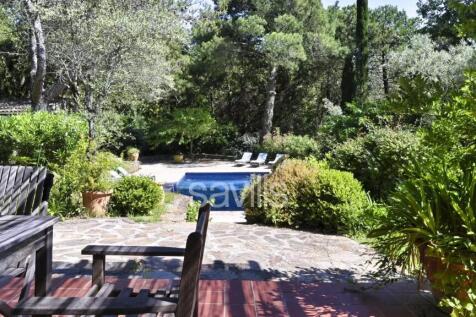 Charming property in Provence 