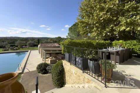 465 PREYRERE DRONE FAYENCE IMMO SAVILLS