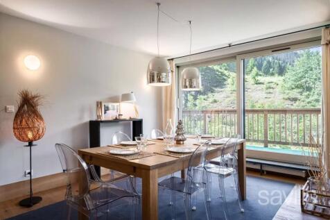 Living room mountain view apartment Courchevel Mor
