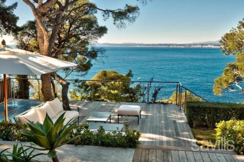 waterfront villa Saint Jean Cap Ferrat
