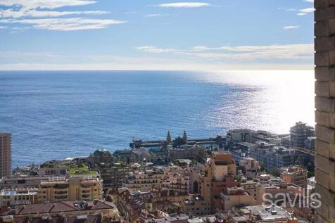 For sale apartment with sea view 