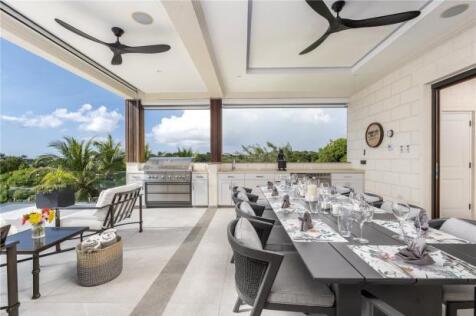 Al Fresco Dining