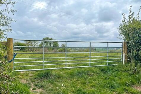 Gate to the east