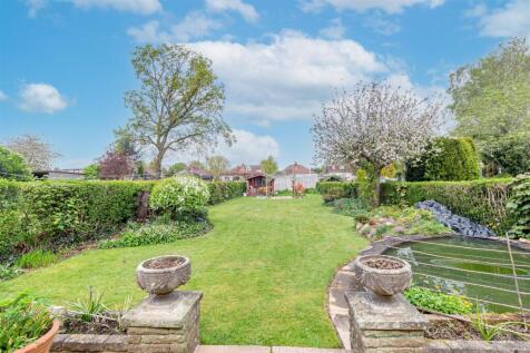 Garden-3.jpg