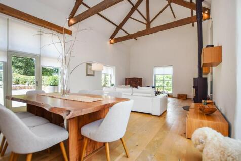 Vaulted ceiling