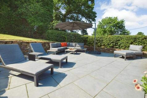 Sun patio