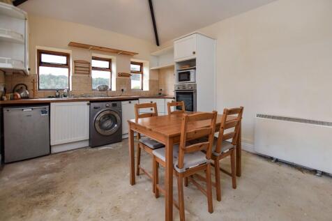 Family room/kitchen