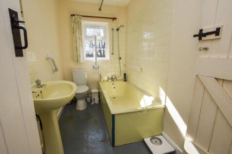 Second bathroom