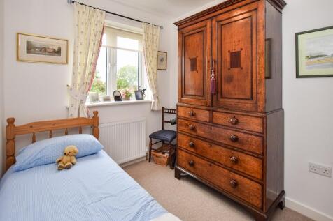 Fourth bedroom
