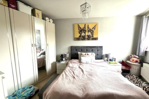 106 eaton drive (20).jpeg
