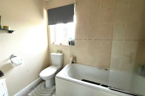106 eaton drive (15).jpeg