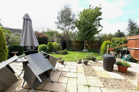106 eaton drive (2).jpeg