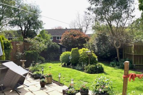 106 eaton drive (18).jpeg