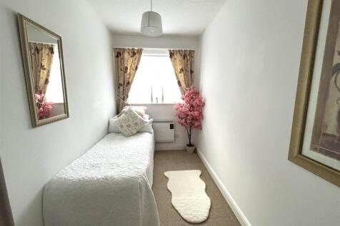uxbridge bed 2.jpeg