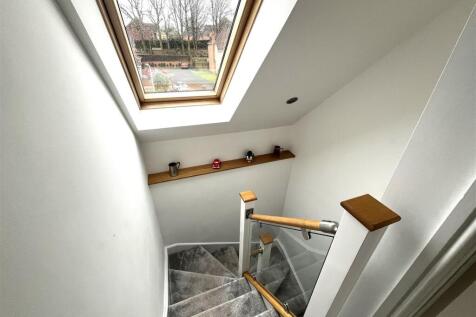 THORN CLOSE LOFT.jpeg