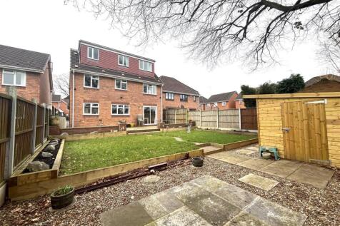 THORN CLOSE 2.jpeg