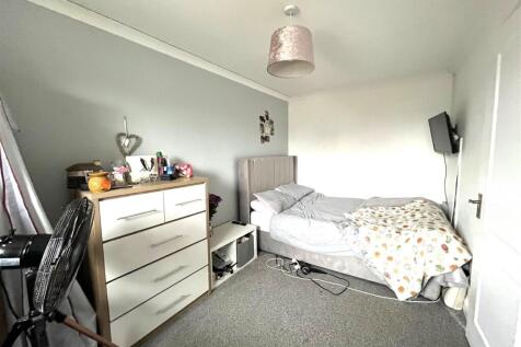 16 watt bed 2.jpeg