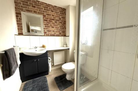 160 en suite.jpeg