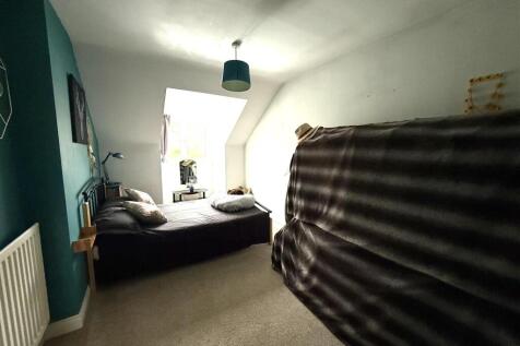 160 bedroom 4.jpeg