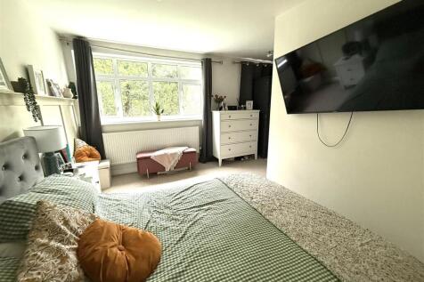 11 rectory lane bed 1.jpeg