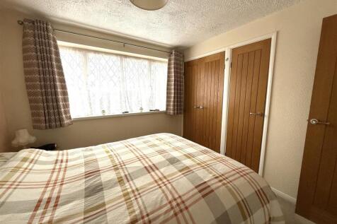 28 watson bed 2.jpeg
