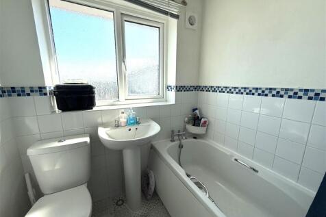 37 campbell bath.jpeg
