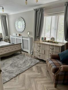 UTTOX NEW BED 4.jpeg