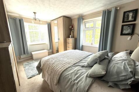 138 wols bed 2.jpeg