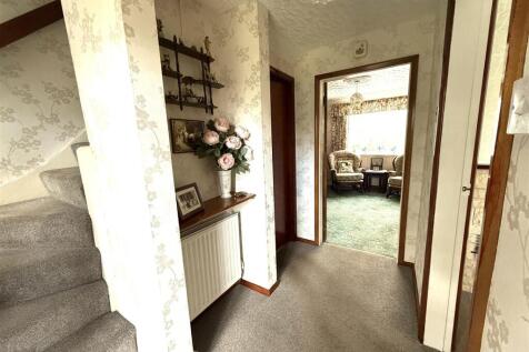 43 uttox hall.jpeg