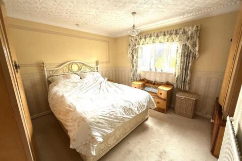 43 uttox bed 4.jpeg