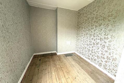 116 uttox bed.jpeg