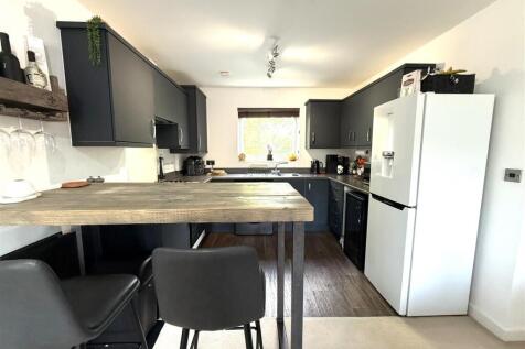 30 langley way kit.jpeg