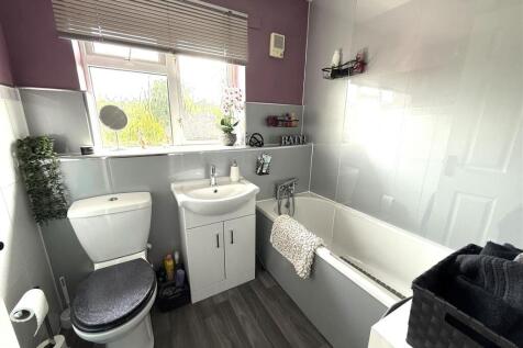 1 THORN CLOSE BED 7.jpeg