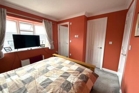 141 ll bed 3.jpeg