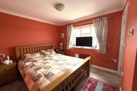 141 ll bed 4.jpeg