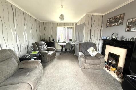 31 leasowe lounge 2.jpeg