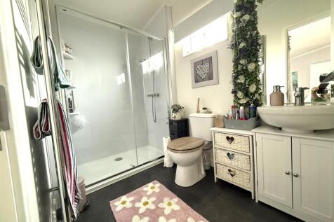 109 ll bath.jpeg