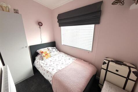 109 ll bed 5.jpeg