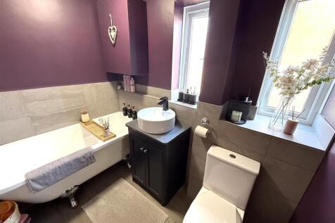 38 hunts bath.jpeg